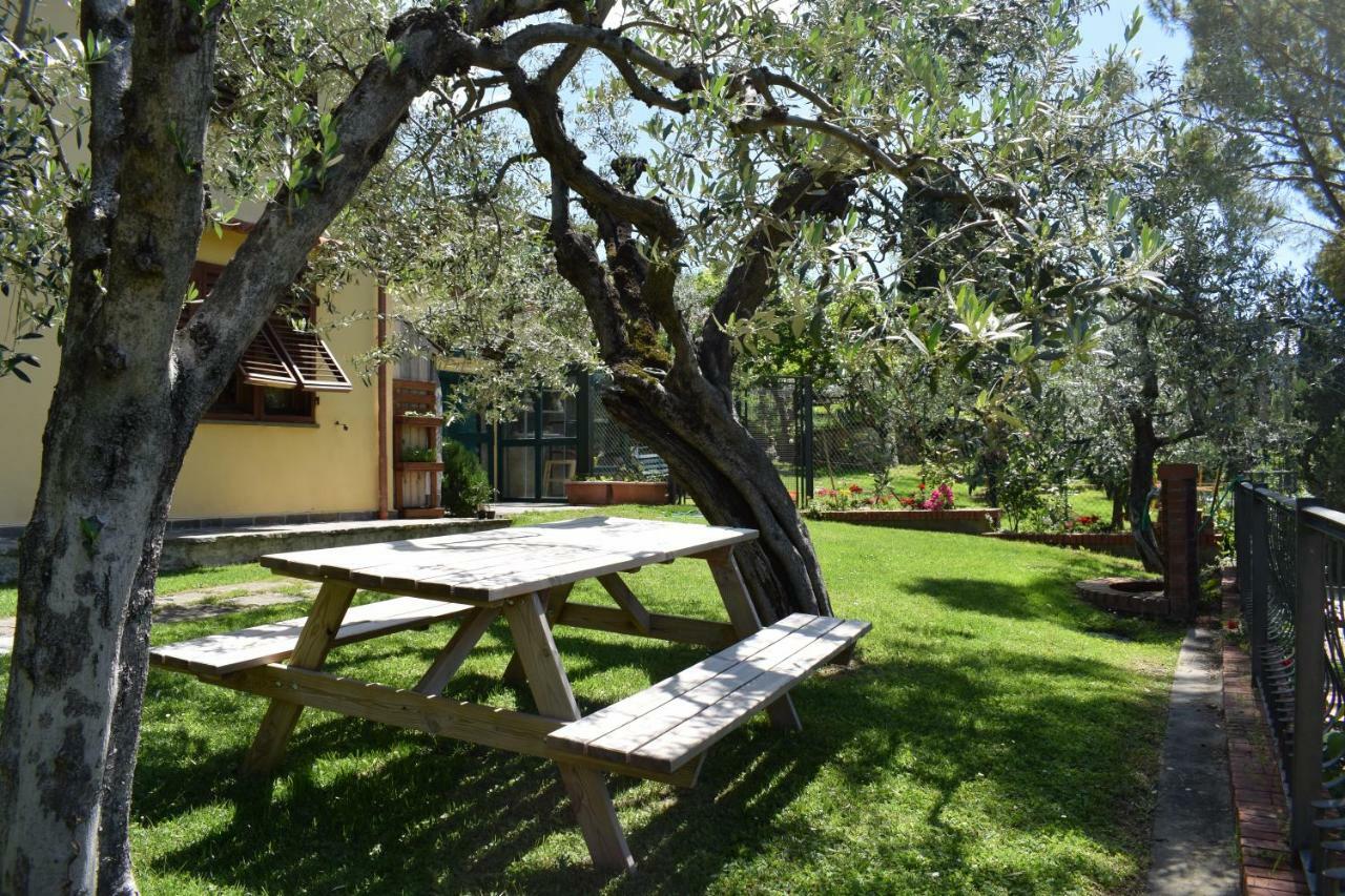 Casale Asciolo Bed & Breakfast Bagno A Ripoli Bagian luar foto